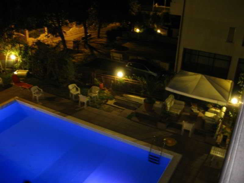 Belvedere Hotel 2*